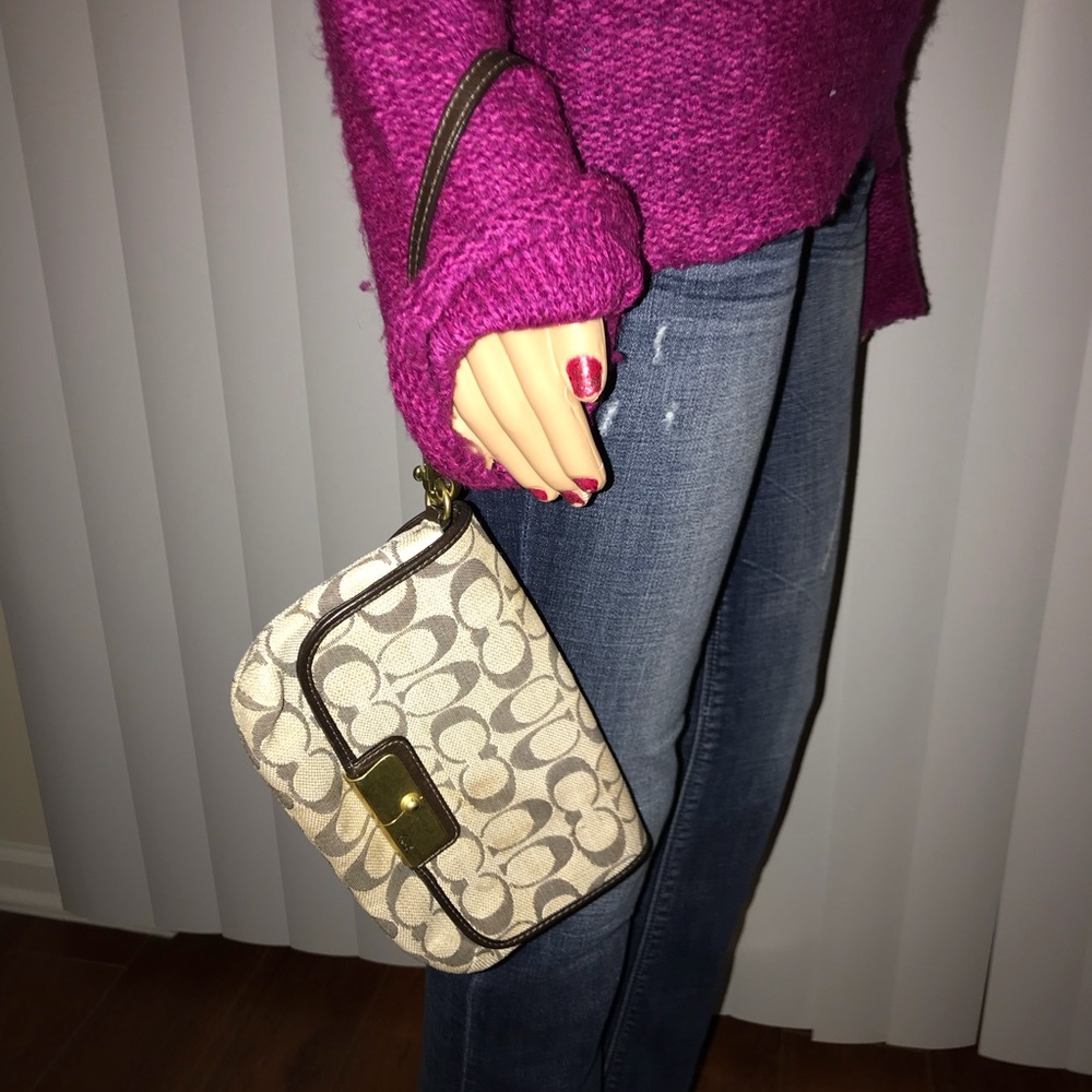 Coach wristlet